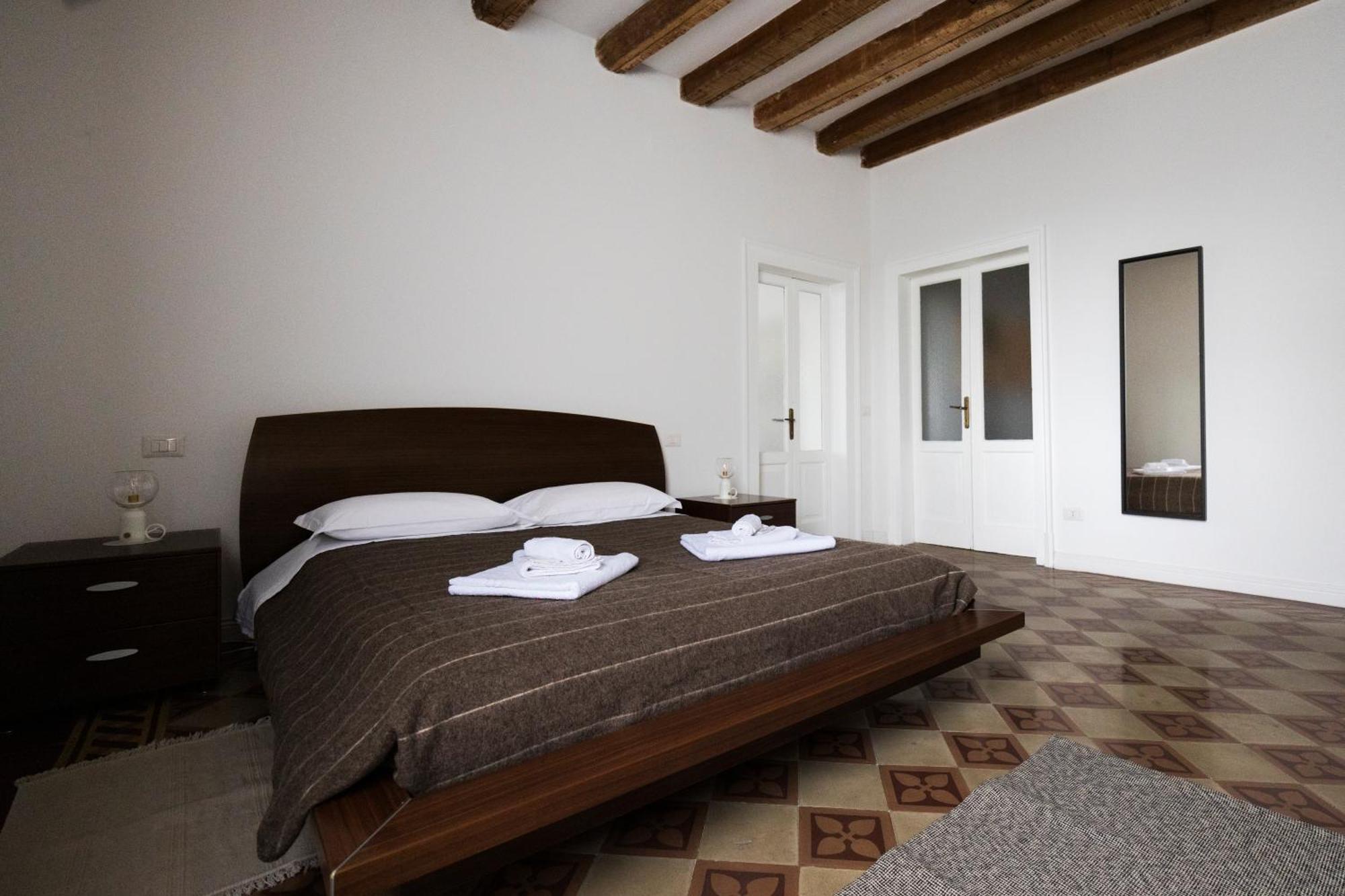 Traditional Italian House - Leilighet